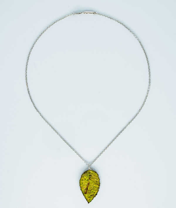 GLOWING GREEN Whispering Leaf – Bild 4