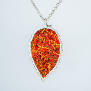 Anhänger mit echtem Safran aus 925 Sterling Silber. Natur Pur aus Österreich. Schmuck - nachhaltig - echt - stark - Unikat