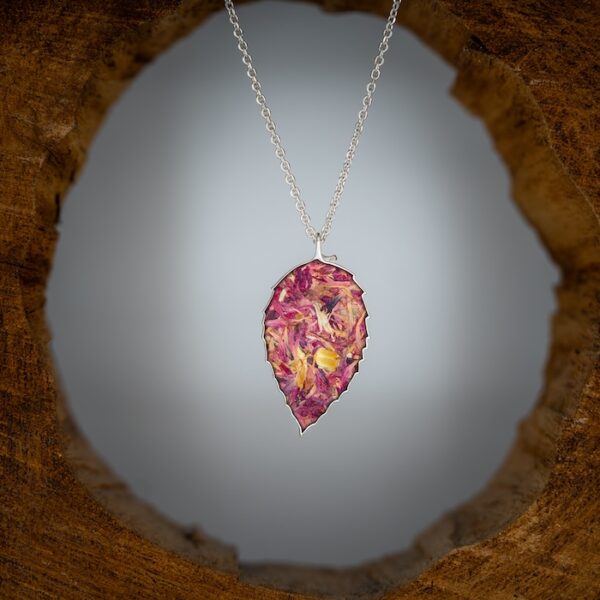 Anhänger Rosenblüten RUBY ROSE Whispering Leaf – Bild 5